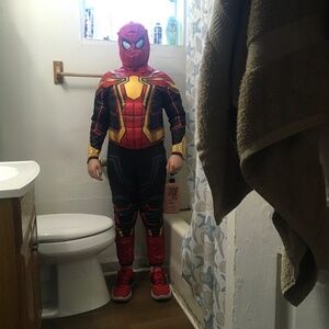 Spider man suit for ages 9-11